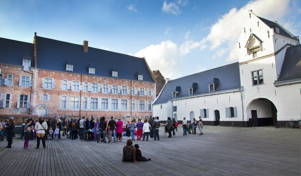 Hôpital Notre-Dame à la Rose gevels